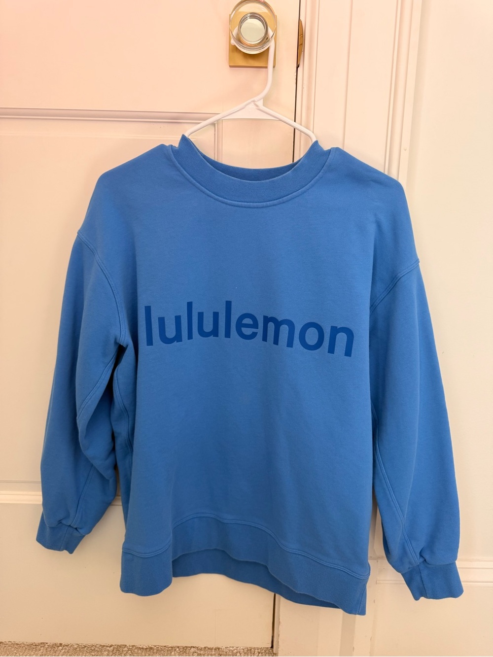 lululemon athletica Sweatshirt - Picture 2 of 2
